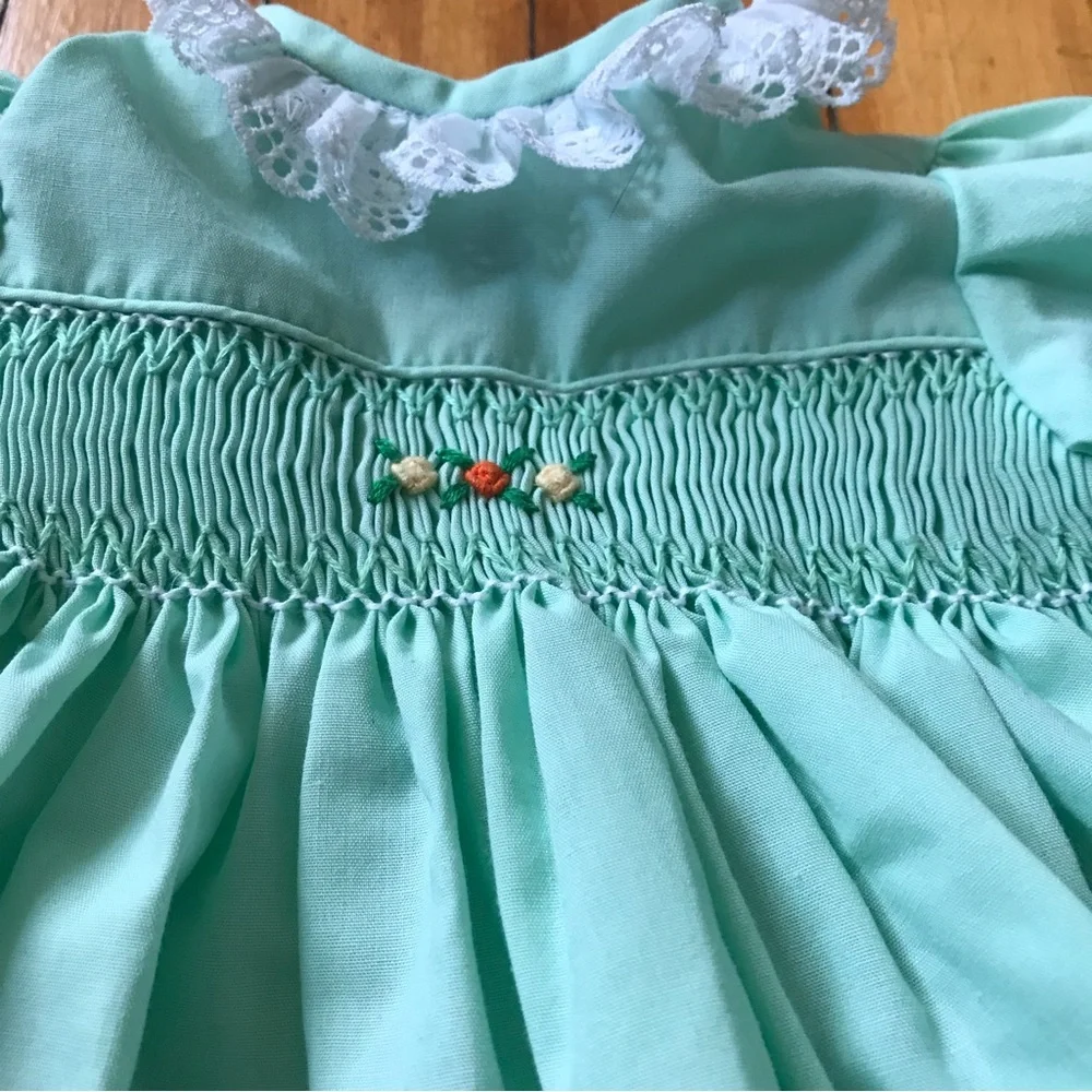 Vintage Rosalina Smocked Dress Size 22” - Picture 3 of 11